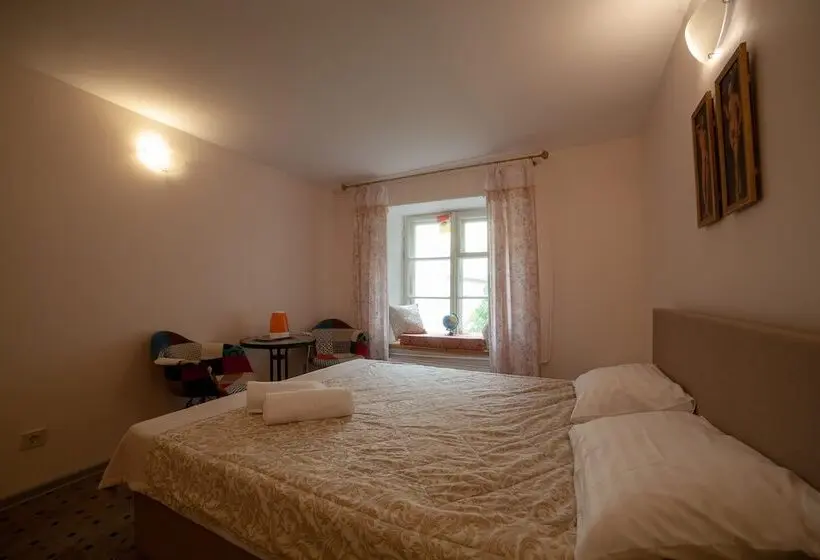 اتاق استاندارد, Salve Casa