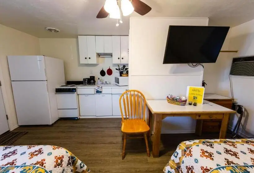 キッチン付きスタンダードルーム, Arbor Inn Motel Oakridge