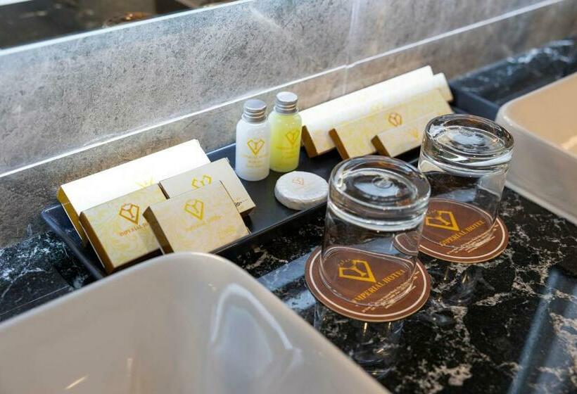 اتاق خانوادگی با چشم‌انداز دریا, Imperial Nha Trang