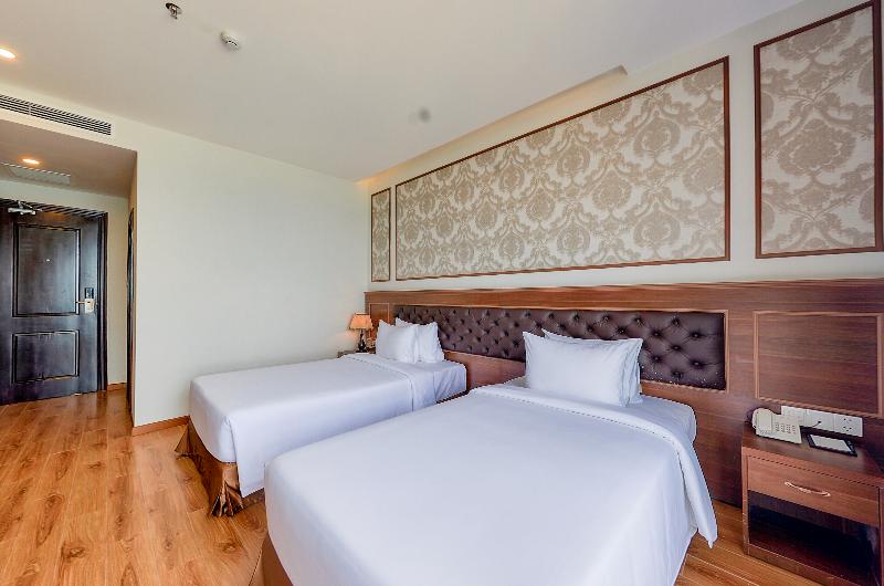 اتاق لوکس با چشم‌انداز شهر, Imperial Nha Trang