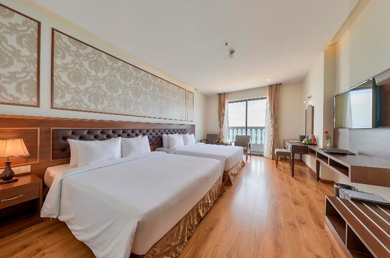 اتاق خانوادگی با چشم‌انداز دریا, Imperial Nha Trang