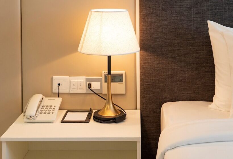 سوییت با چشم‌انداز دریا, Imperial Nha Trang