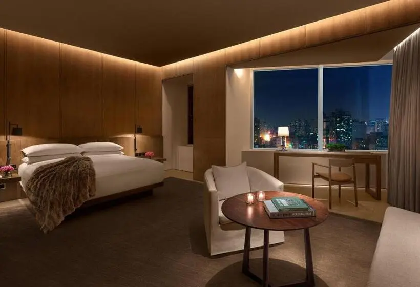 Premium Room City View, The Shanghai Edition
