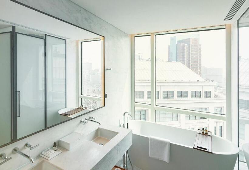 스탠다드 룸 킹사이즈 침대, The Shanghai Edition