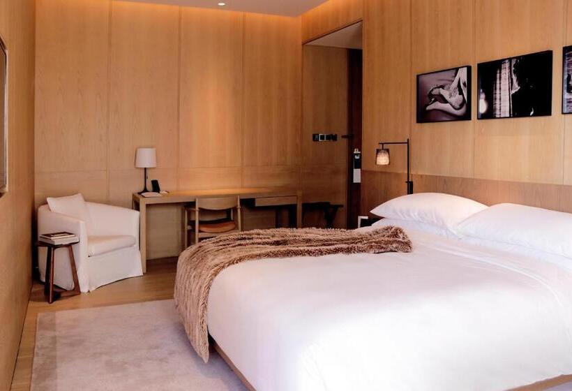 스탠다드 룸 킹사이즈 침대, The Shanghai Edition