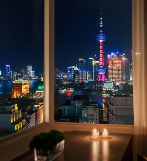 Premium room with view, The Shanghai Edition