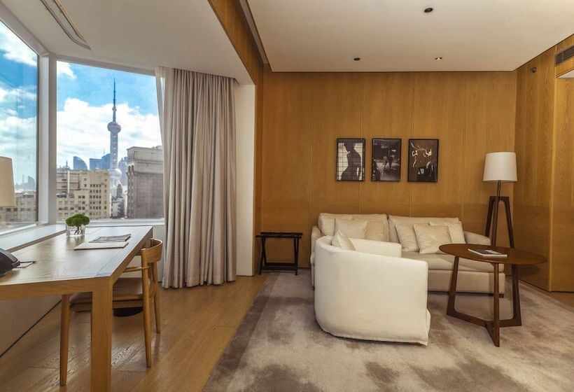 Premium room with view, The Shanghai Edition