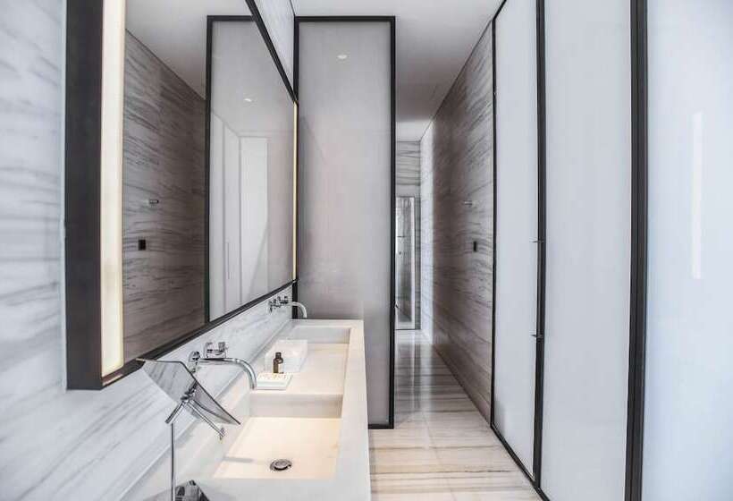 전망 스위트, The Shanghai Edition