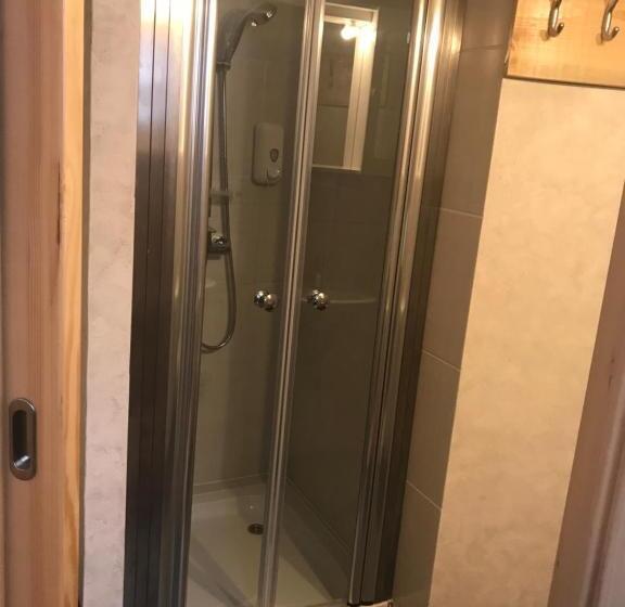 اتاق خانوادگی, Gluten Free Bed & Breakfast Dežela Okusov