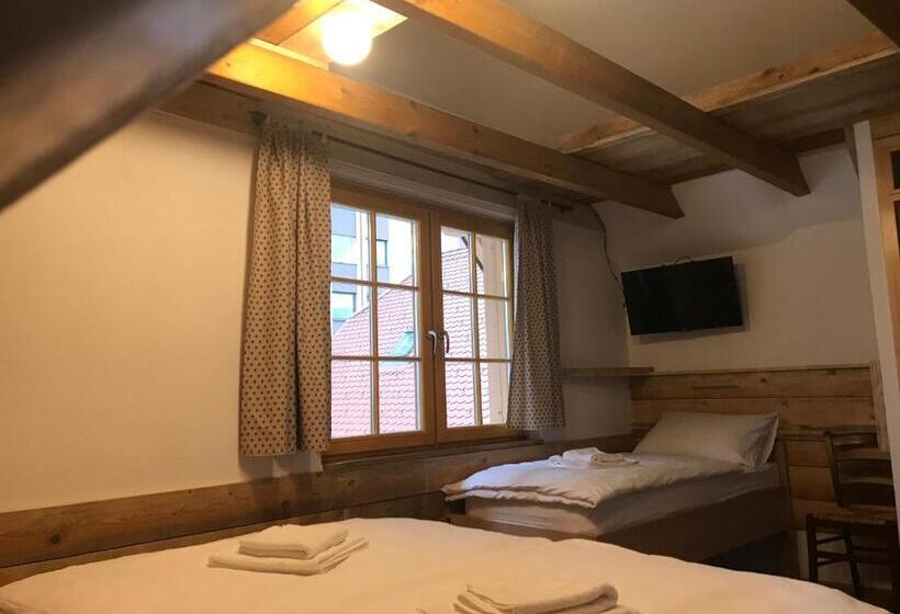 اتاق خانوادگی, Gluten Free Bed & Breakfast Dežela Okusov