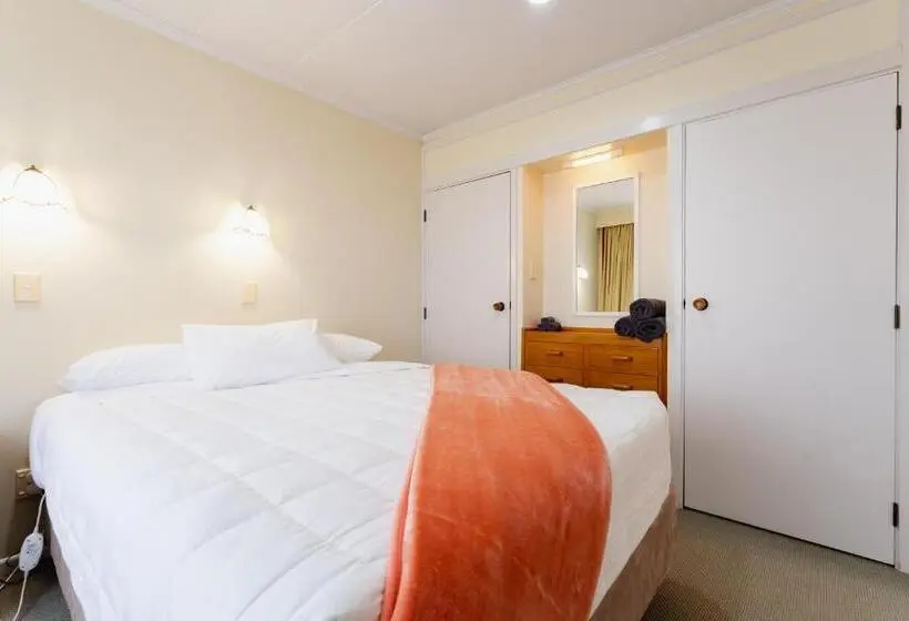 1ベッドルームアパートメント, Highway Lodge Motel