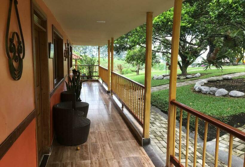 패밀리 룸, Finca Hotel Yerbabuena