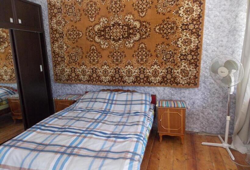 سوییت خانوادگی, Babibu