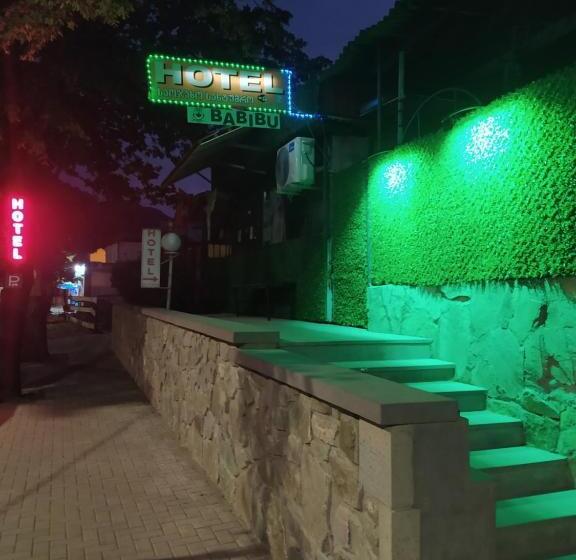 سوییت خانوادگی, Babibu