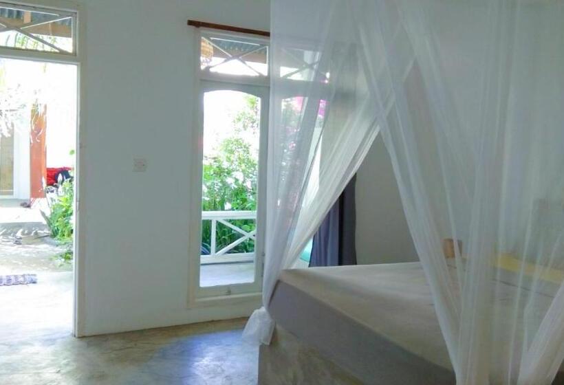 Standard-huone King-vuode, Café Des Arts Gili Air