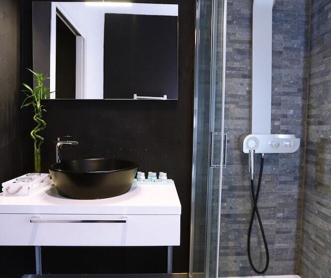 اتاق اجرایی, Tergeste