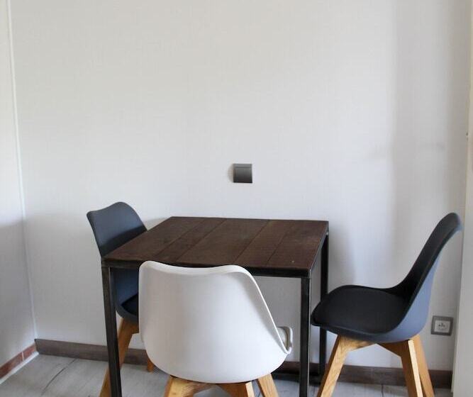 דירה בת חדר שינה 1 עם מרפסת, Résidence Les Caraibes