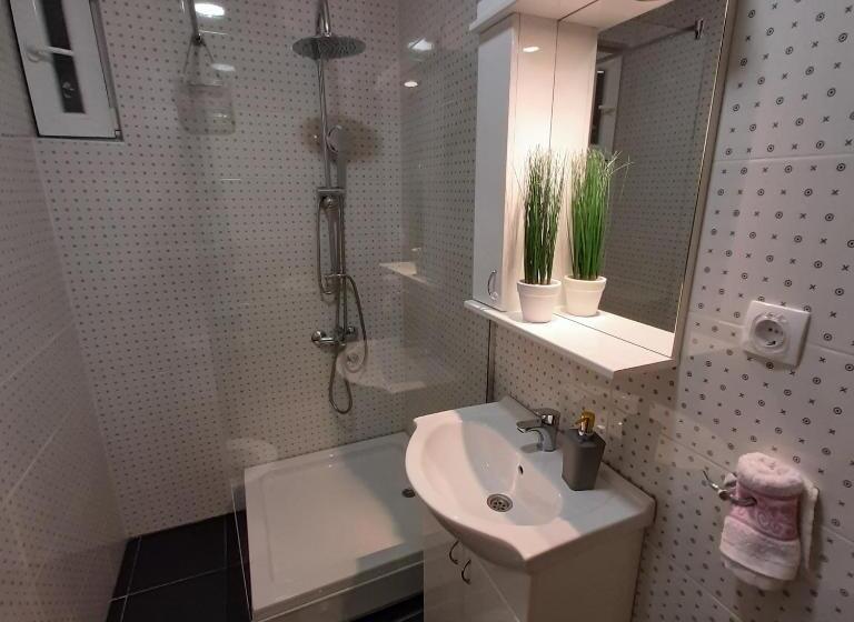 اتاق استاندارد یک نفره, Anamari Loft Rooms