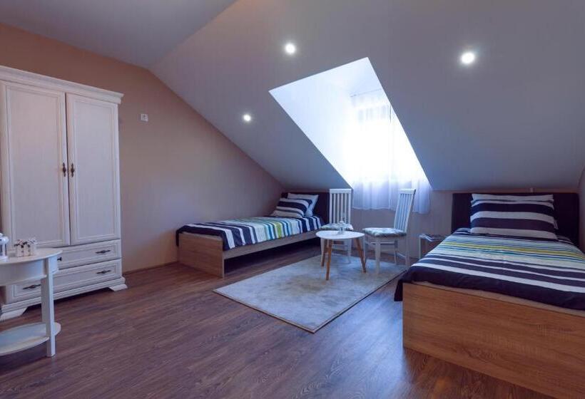 اتاق استاندارد یک نفره, Anamari Loft Rooms