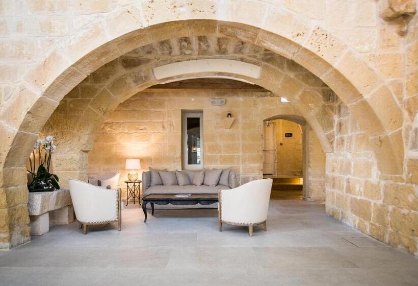 اتاق استاندارد, Cesca S Boutique