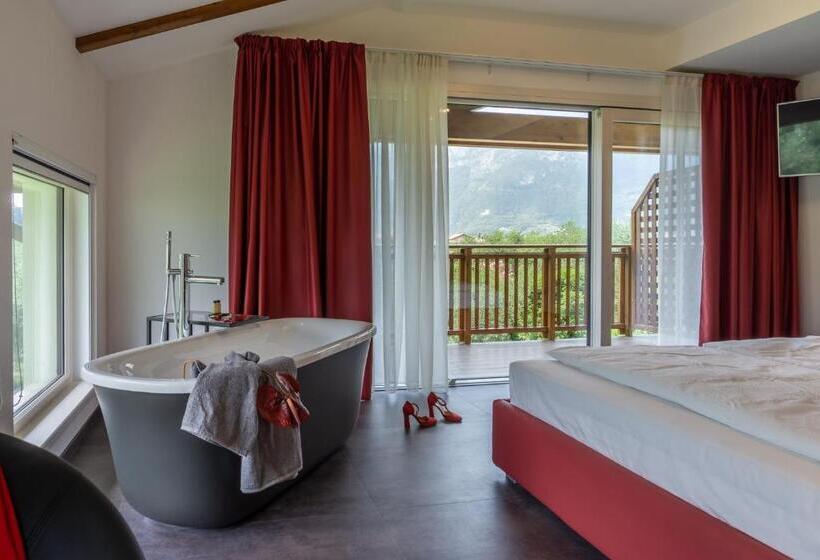 带阳台的豪华间, O_live Agriresort