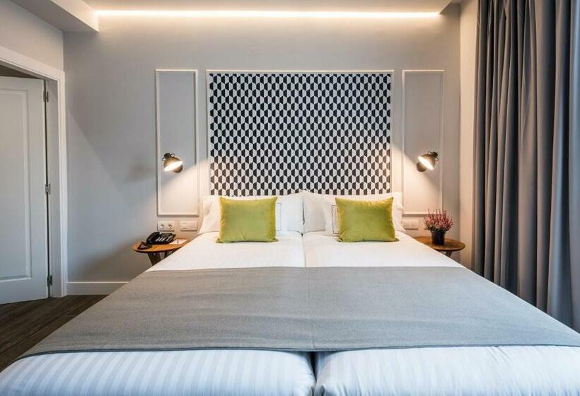 חדר סטנדרט, Intelier Victoria