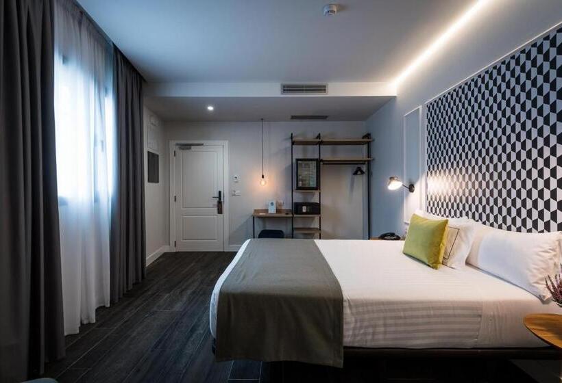 חדר סטנדרט, Intelier Victoria