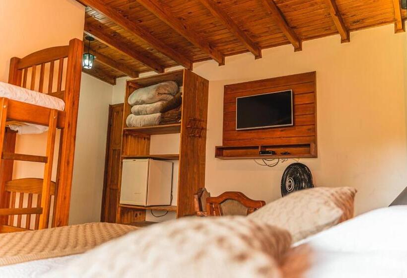 غرفة قياسية رباعية, Pousada Rural Vista Alegre