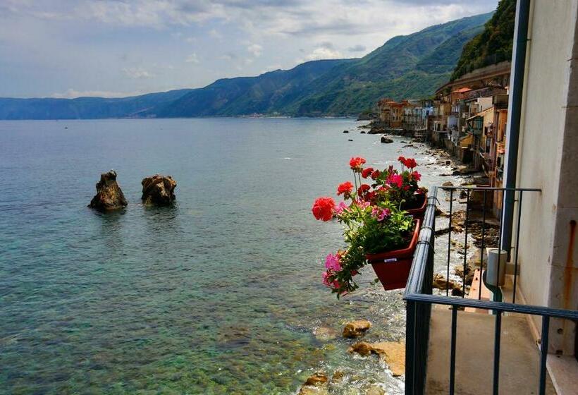 オーシャンビューデラックスルームバルコニー付き, Il Casato Deluxe Rooms