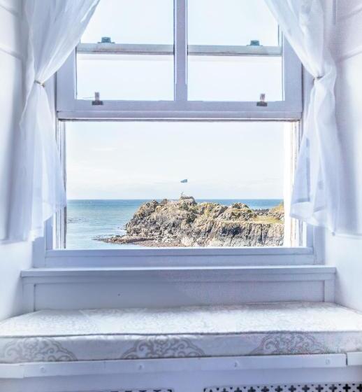 חדר סטנדרט נוף לים, The Waterfront