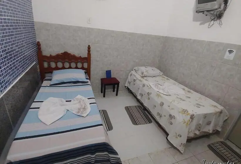 Economy Triple Room, Pousada Refúgio