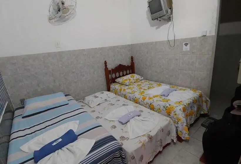 Economy Triple Room, Pousada Refúgio