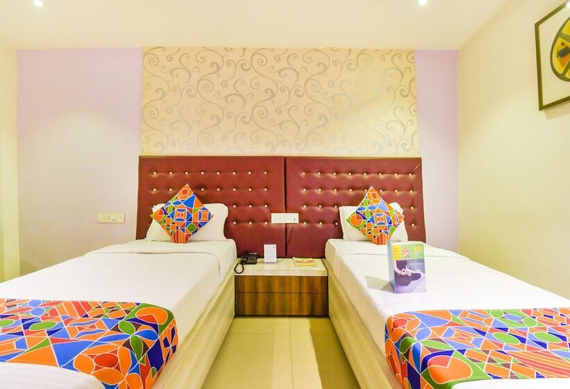 Quarto Deluxe, Fabhotel Pentagon Next   Bhubaneswar Railway Station
