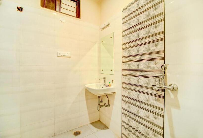 Superior-huone, Fabhotel Solitaire Inn