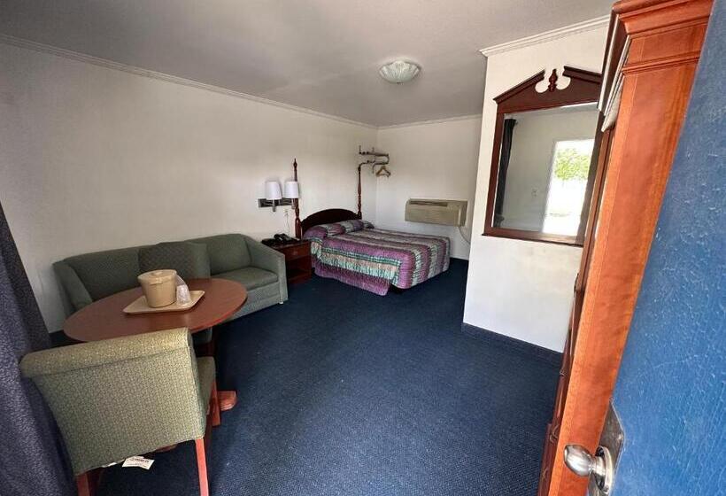 디럭스 룸, Four Oaks Lodging
