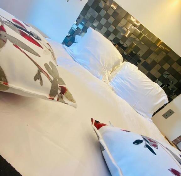 جناح ديلوكس, Hostellerie De La Fontaine