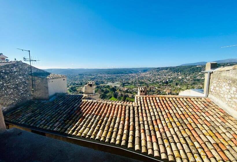 جناح ديلوكس, Hostellerie De La Fontaine