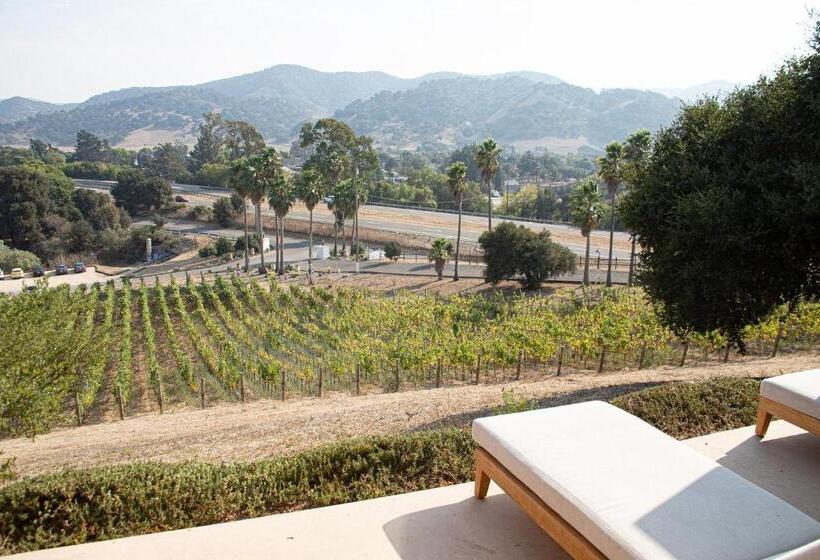 غرفة سوبيريور سرير كينج, Skyview Los Alamos  21 & Over Pool