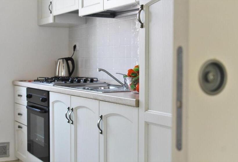 ２ベッドルームアパートメント, Ahr Leonis Residence La Maddalena