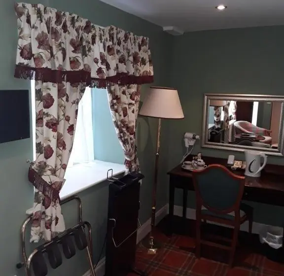 エコノミーシングルルーム, Langport Arms