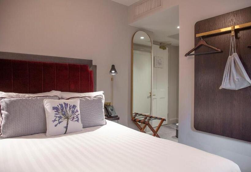 标准单人间, The Wilder