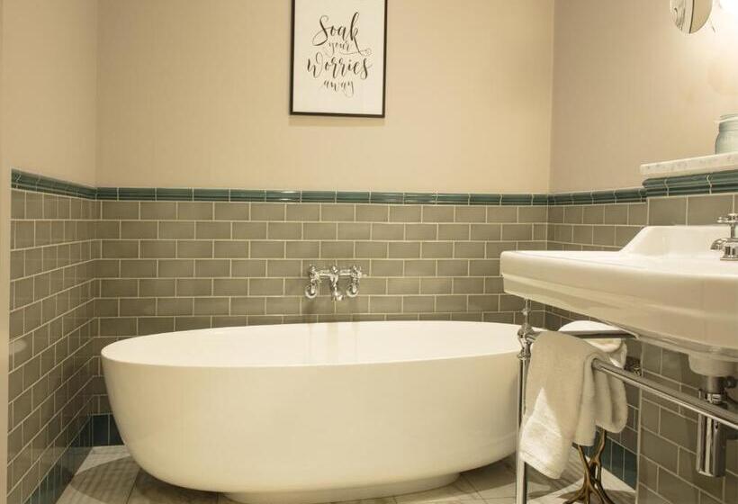 带大床的豪华间, The Wilder