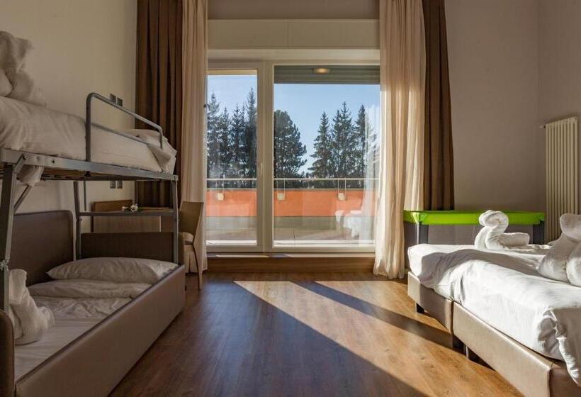 Четырехместный Номер Стандарт, Milano