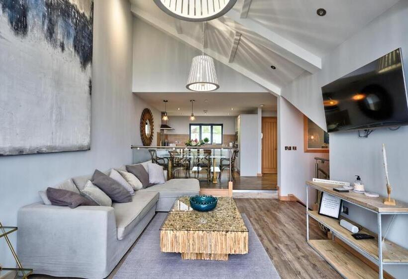 Апартаменты 1 Спальня Вид на Море, Trefeddian