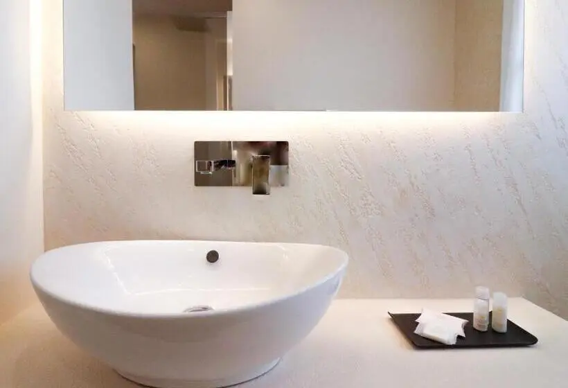 Deluxe-huone King-vuode, Double A Luxury Room