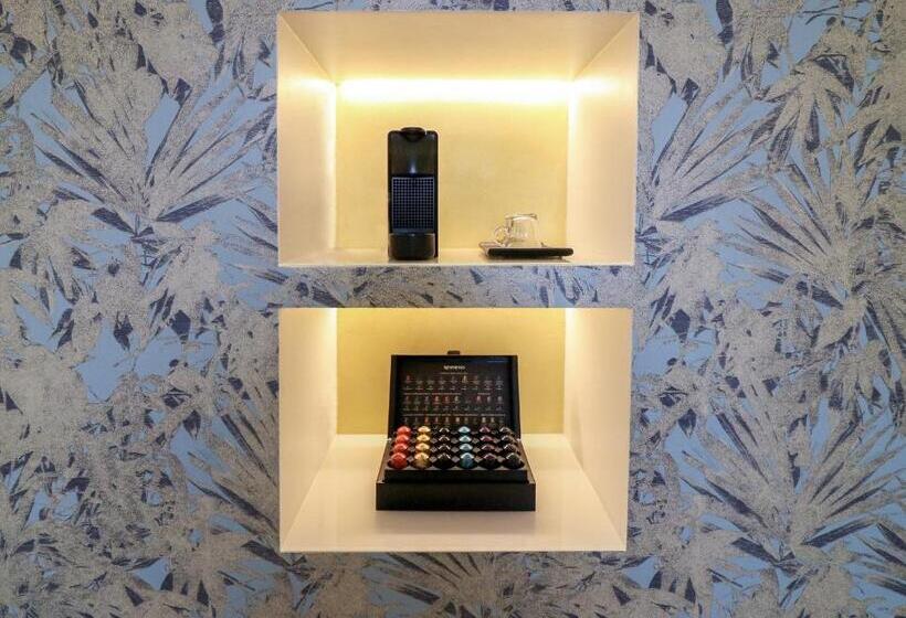 جناح, Double A Luxury Room