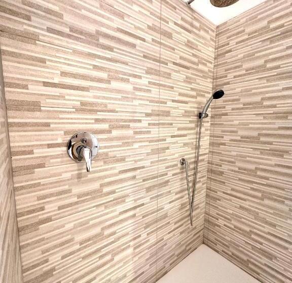 غرفة إقتصادية, Double A Luxury Room