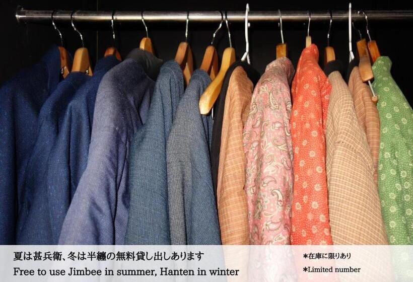 带共用浴室的标准房间, Hostel Knot