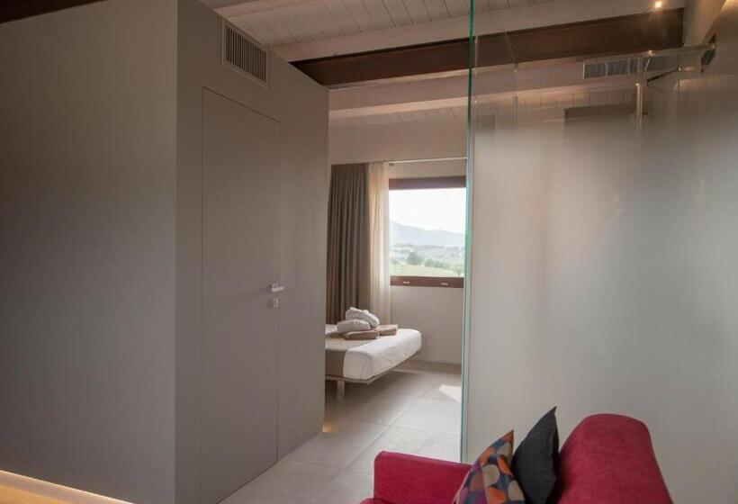 جناح جونيور مزوَّد بتراس, Serre Alte Landscape Luxury Rooms