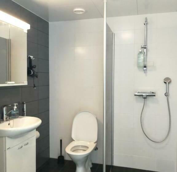 バルコニー付きスタンダードステューディオ, Haave Apartments Tampere